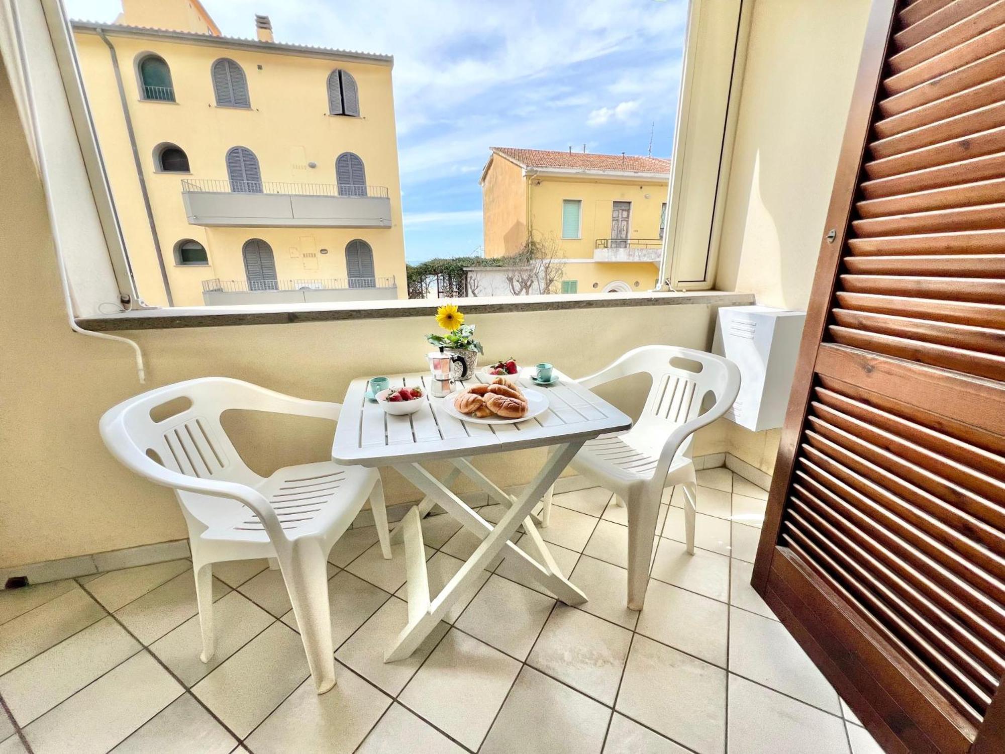 Mono Rosina, Aria Condizionata E Balcone A Soli 50 Metri Dal Mare! By Alfareal Кастильоне дела Пеская Екстериор снимка